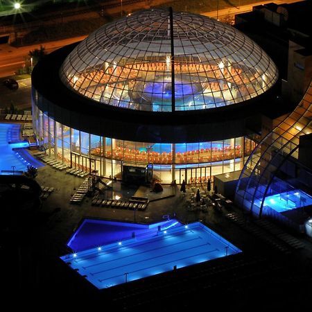 Hotel Thermana Park Lasko**** Superior Екстер'єр фото