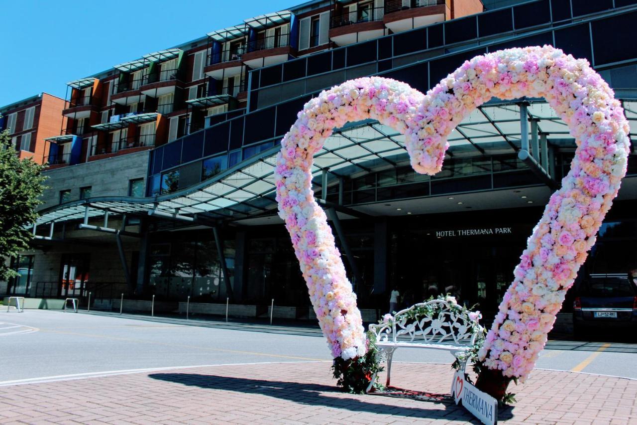 Hotel Thermana Park Lasko**** Superior Екстер'єр фото