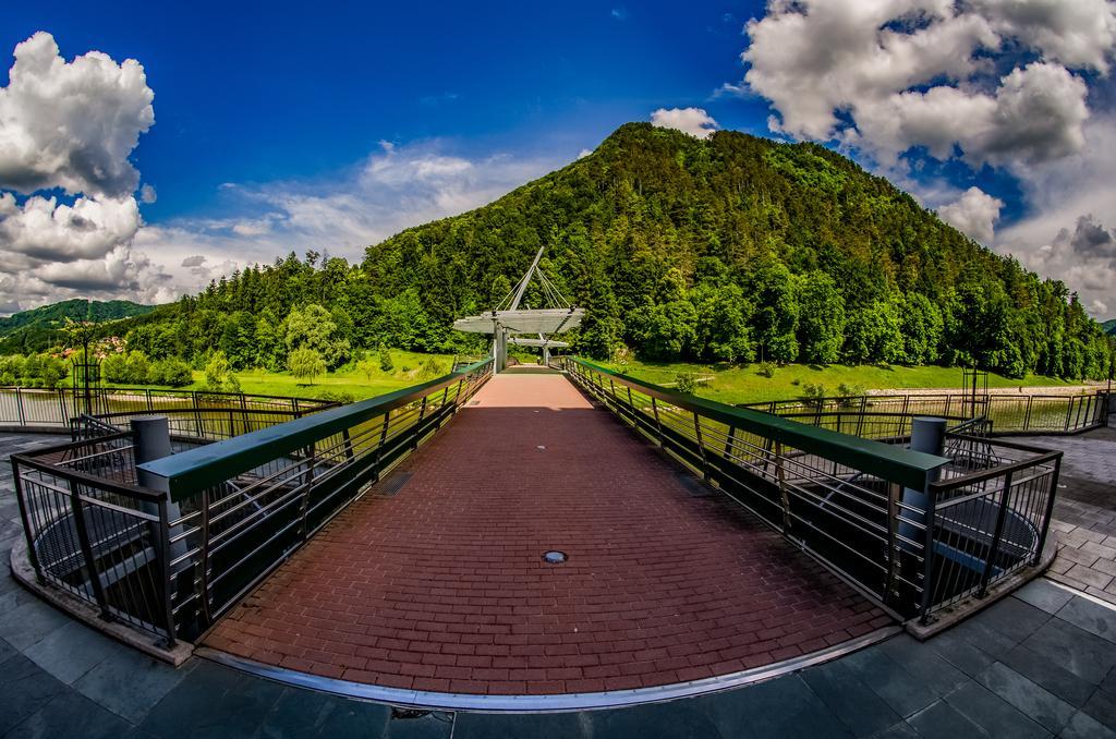Hotel Thermana Park Lasko**** Superior Екстер'єр фото